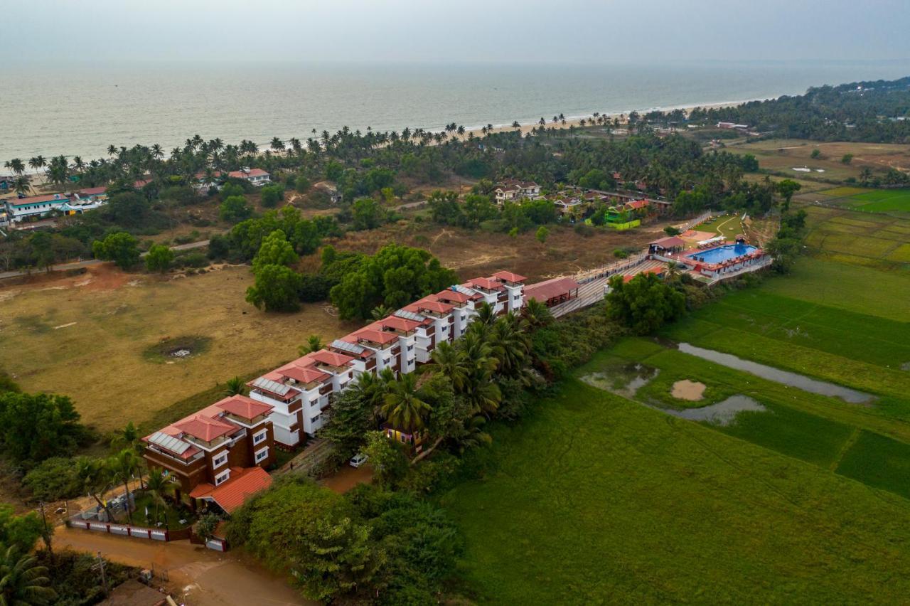 Salcete Beach Resort Colvá Exterior foto